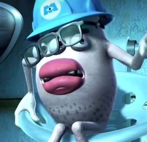 monster inc el de los labios|Mujer termina con reacción alérgica por relleno de。